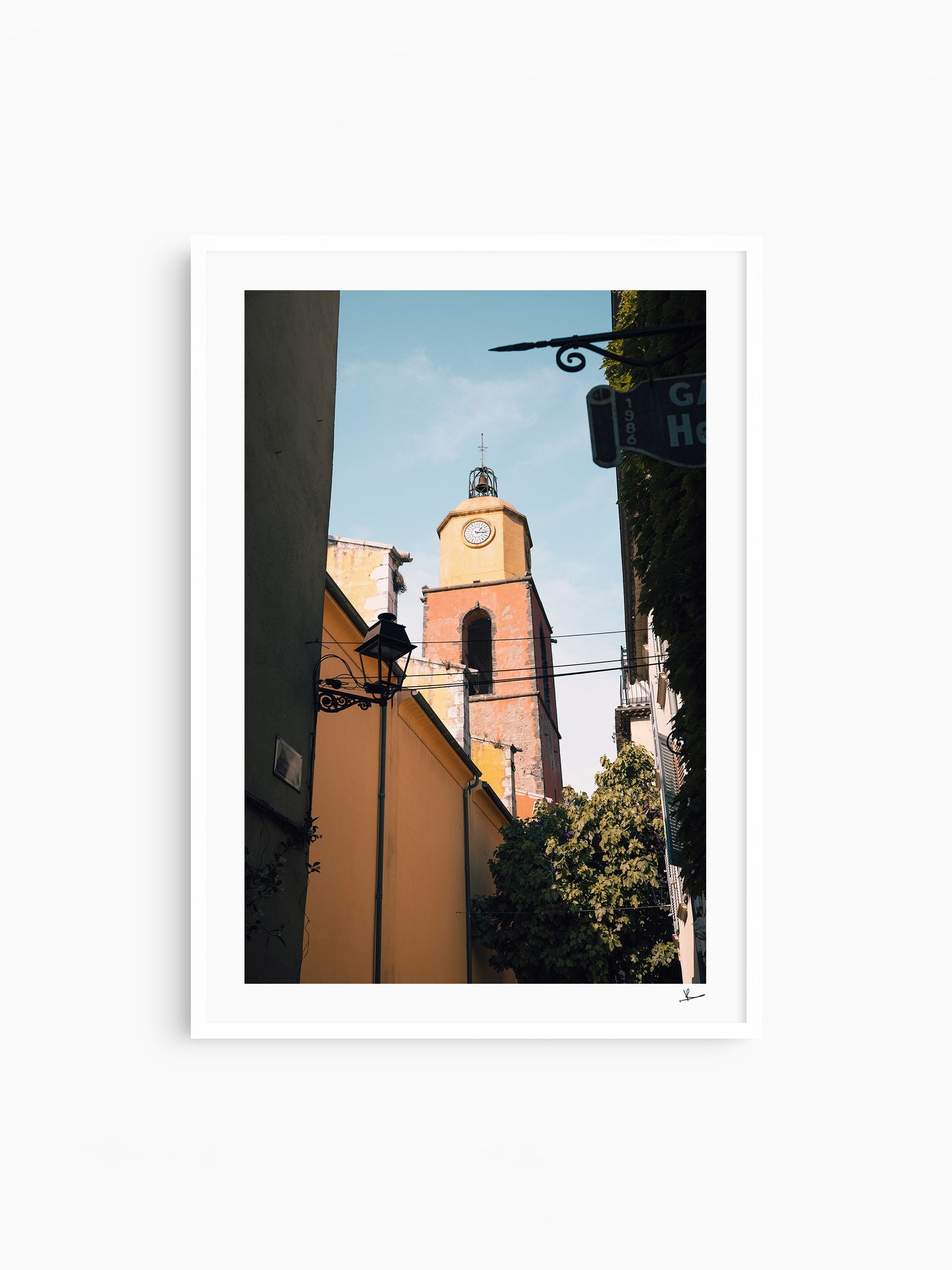 White Frame