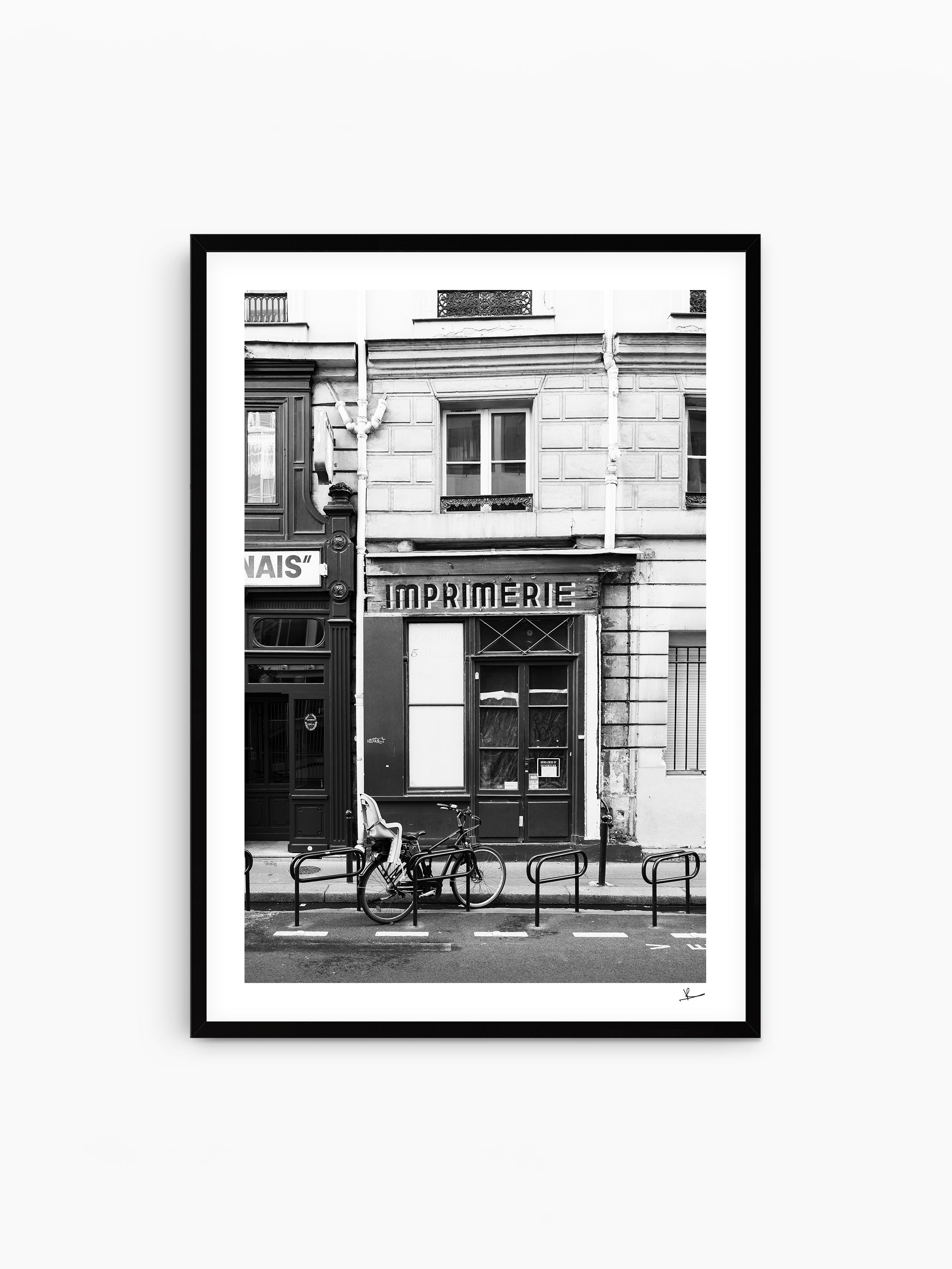 Black Frame