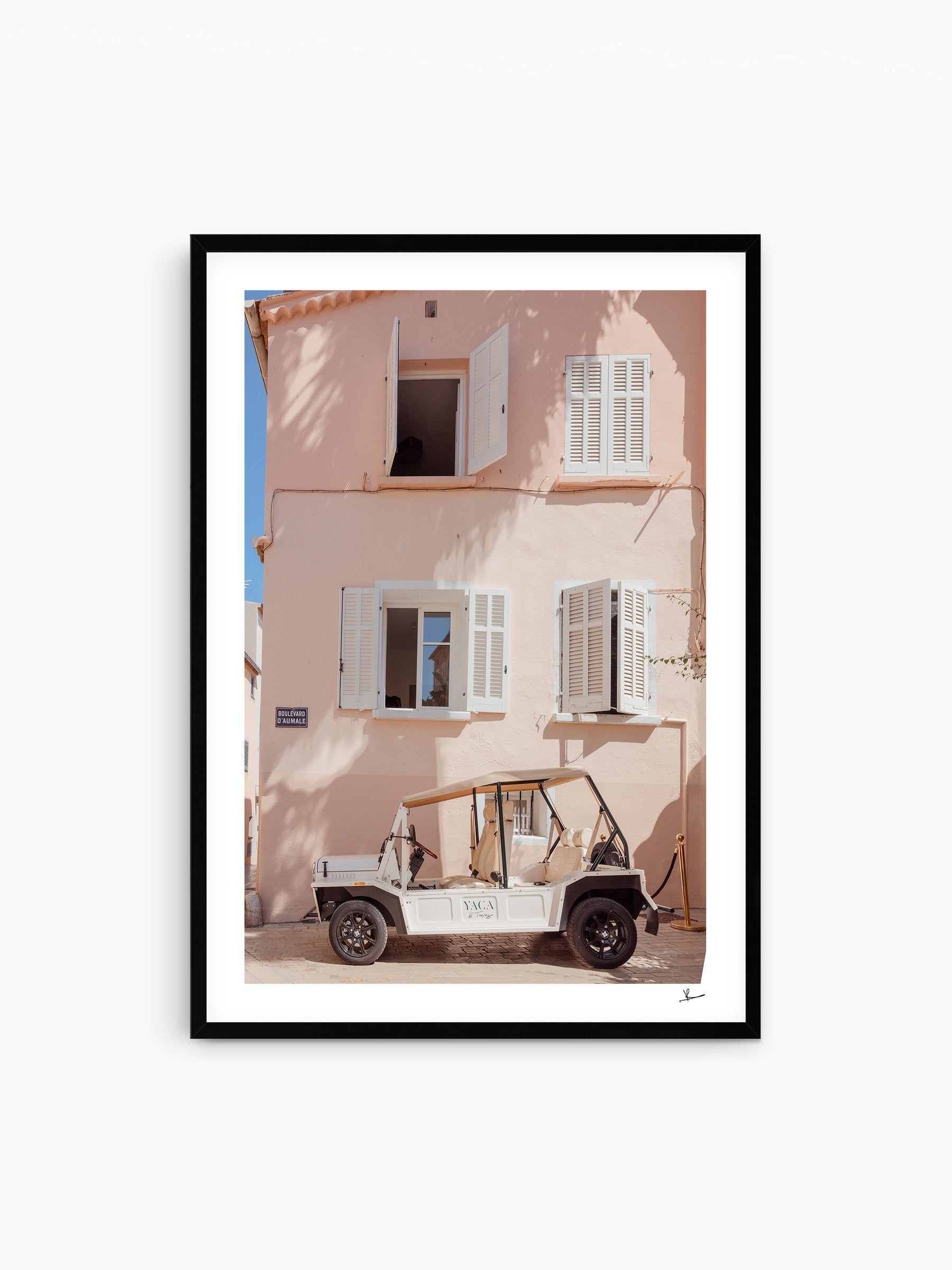 Black Frame