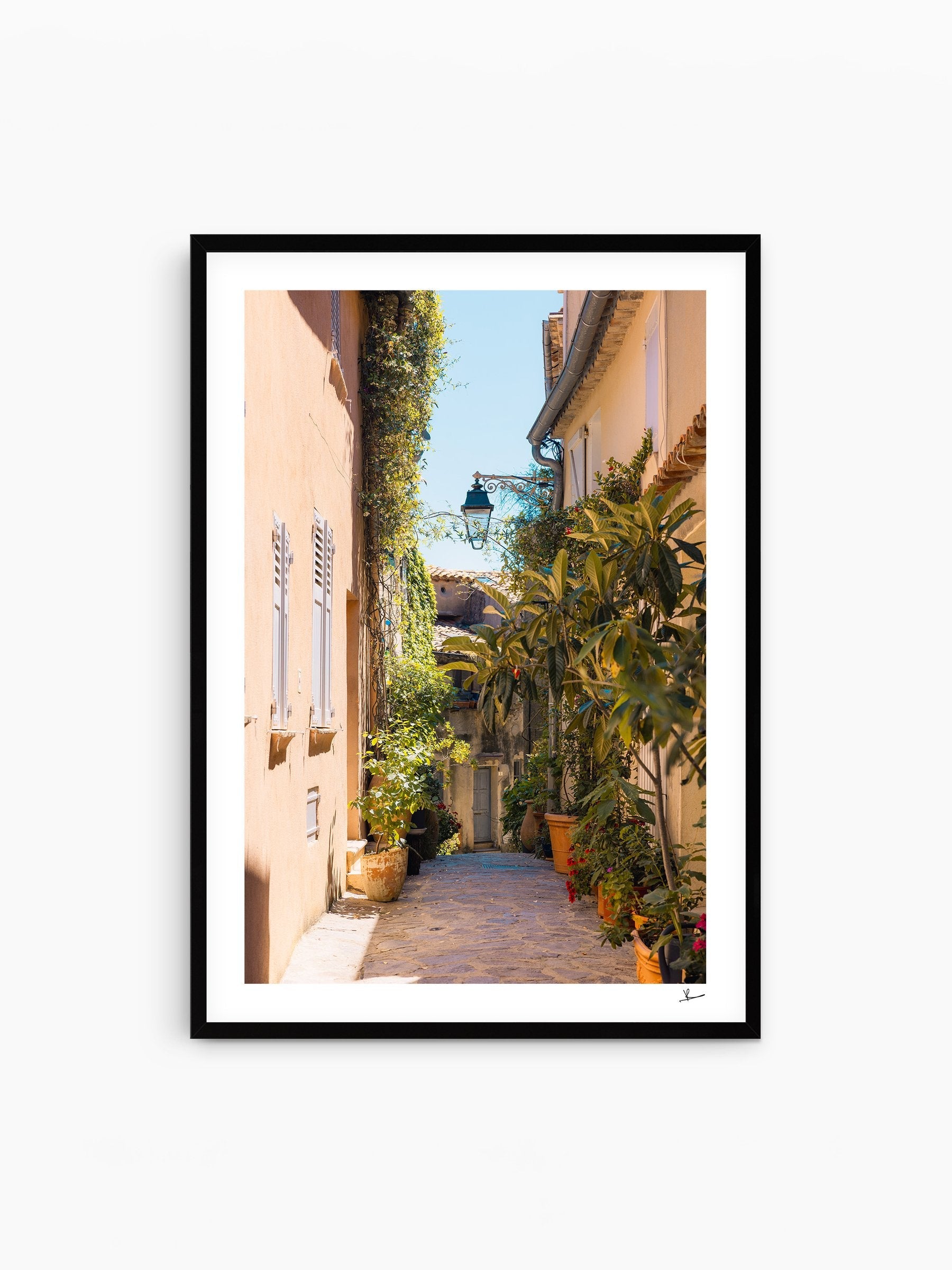 Black Frame
