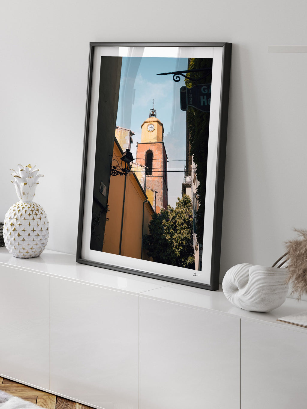 Mockup-Portrait-04