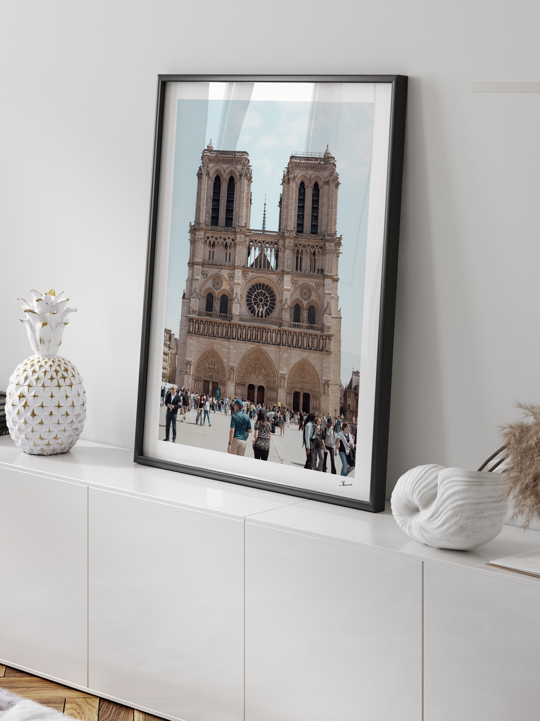 Mockup-Portrait-04