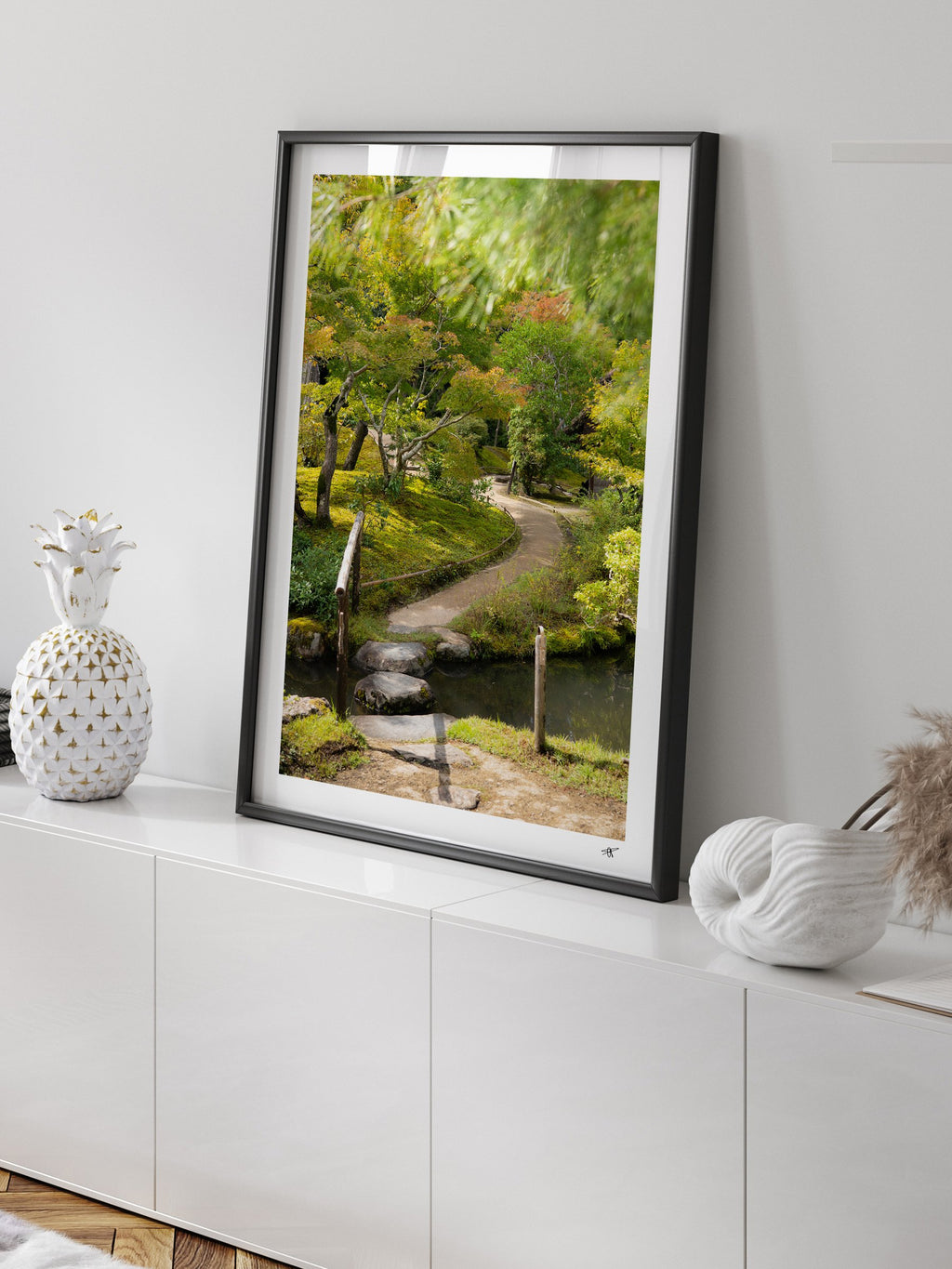Mockup-Portrait-04
