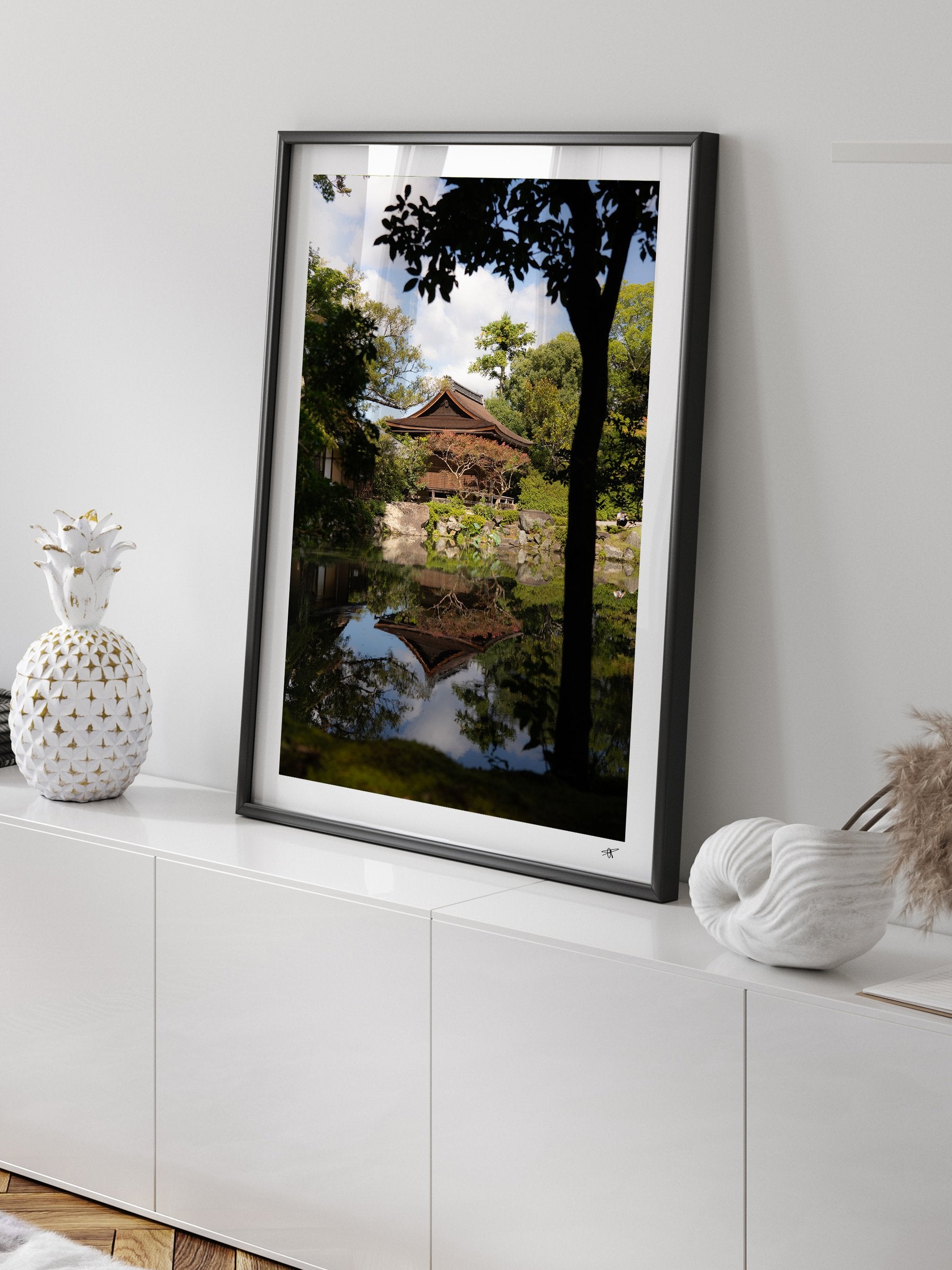 Mockup-Portrait-04