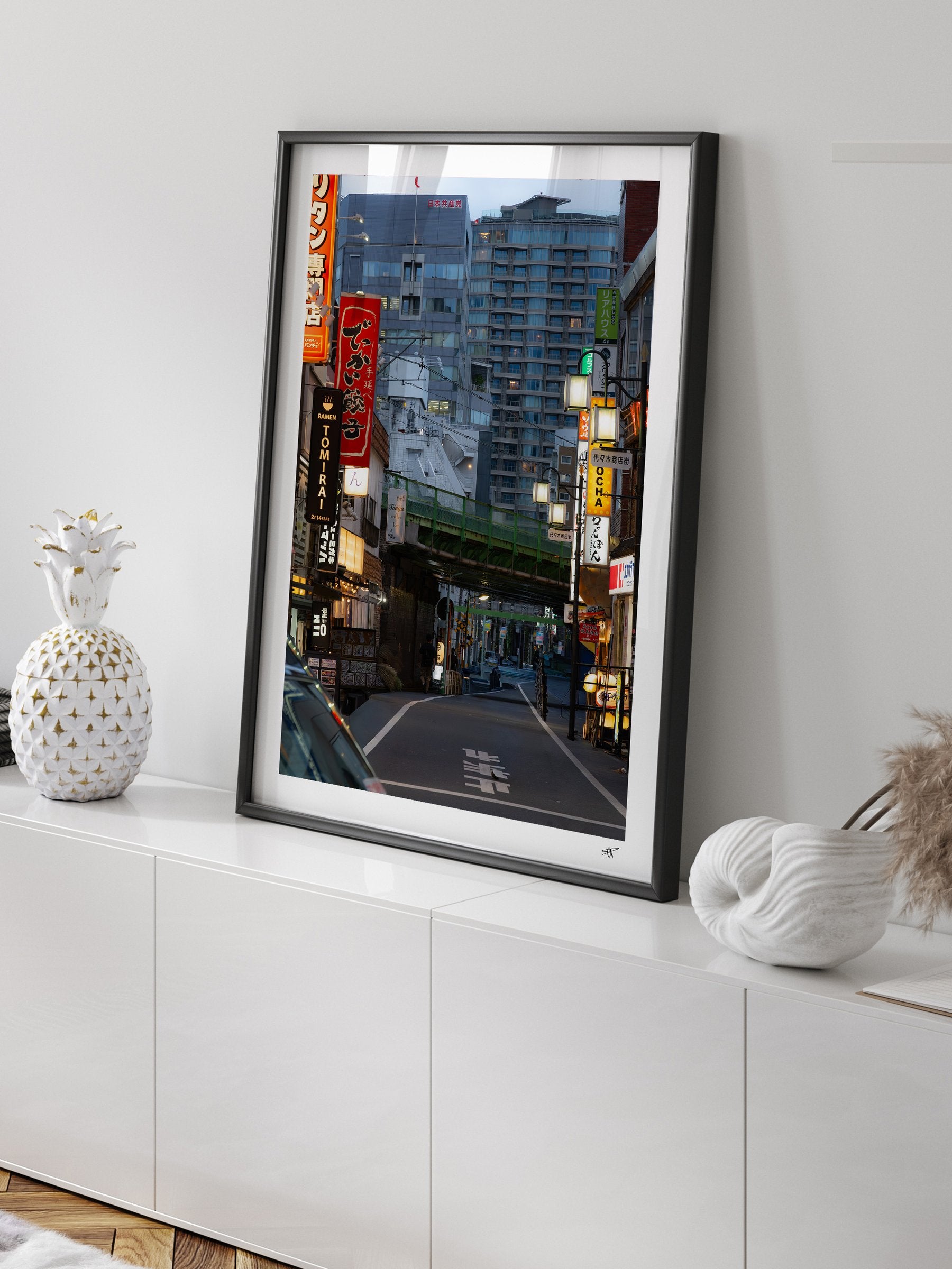 Mockup-Portrait-04