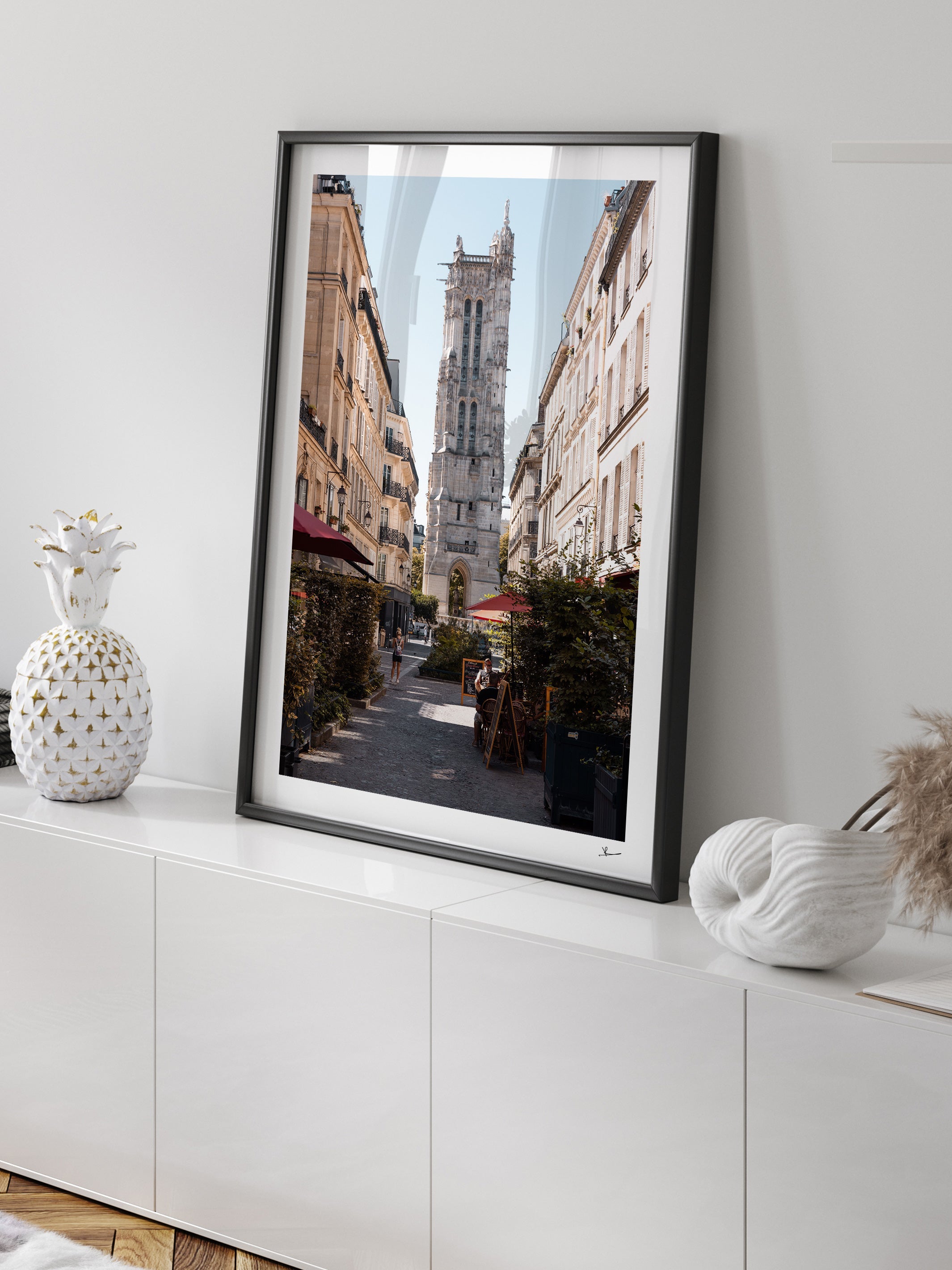 Mockup-Portrait-04
