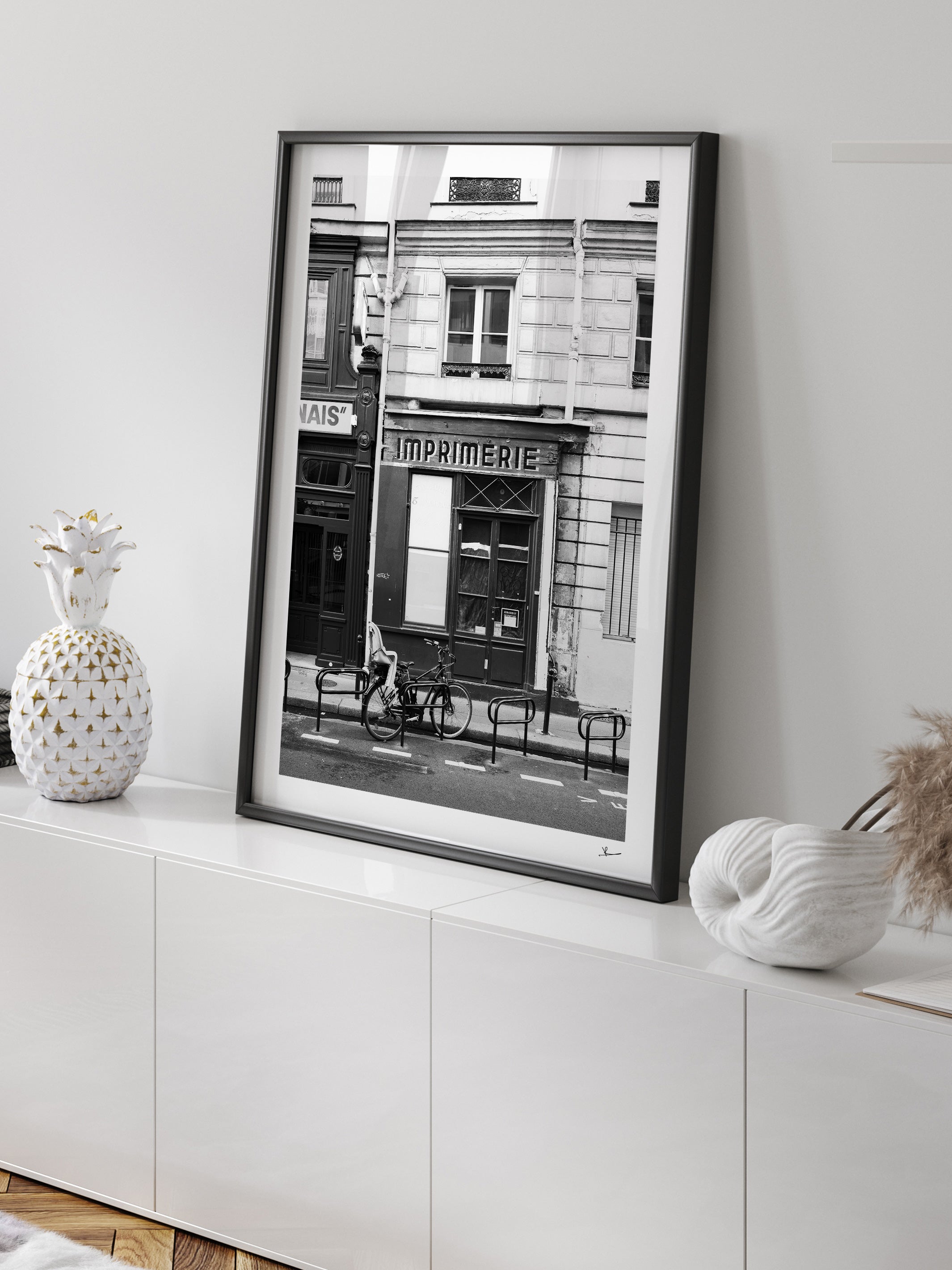 Mockup-Portrait-04