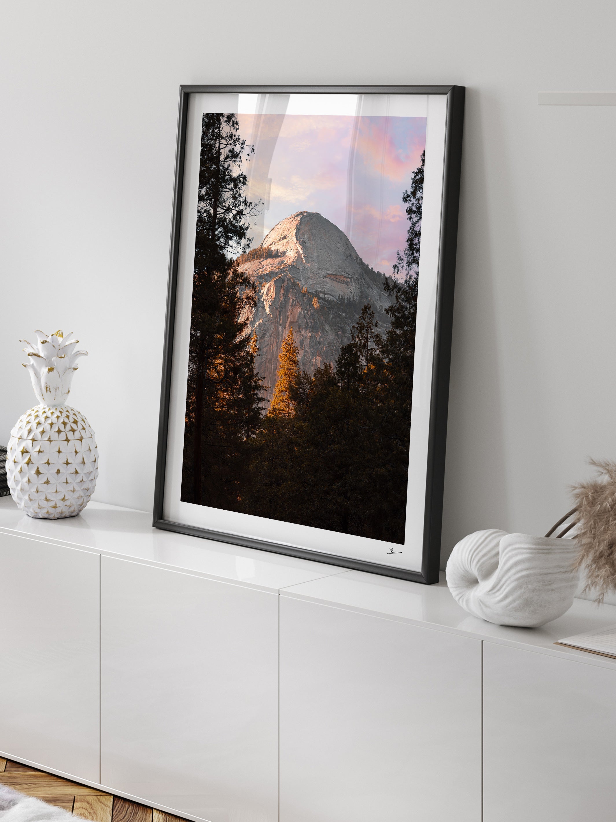 Mockup-Portrait-04