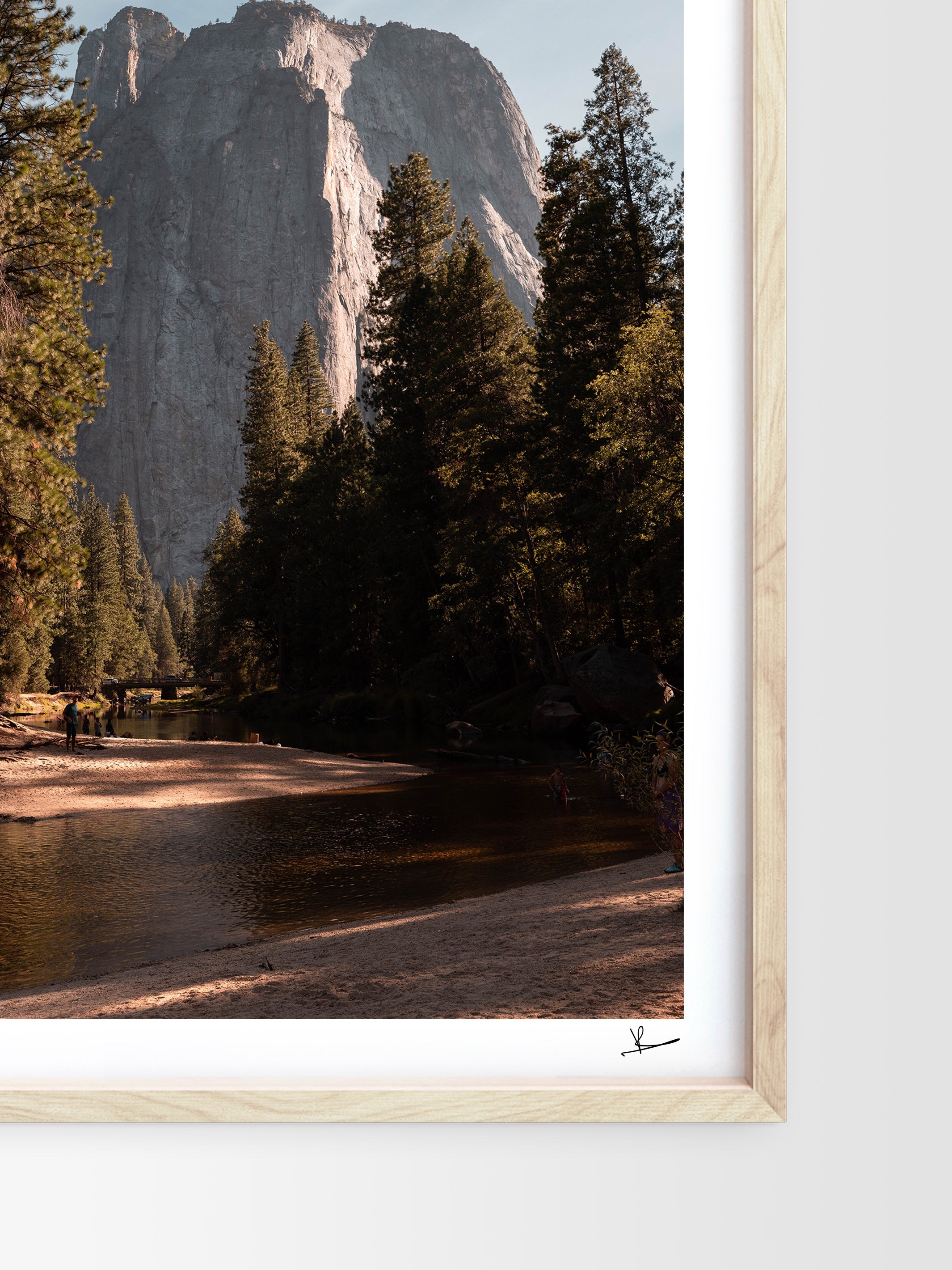 Mockup-Portrait-07