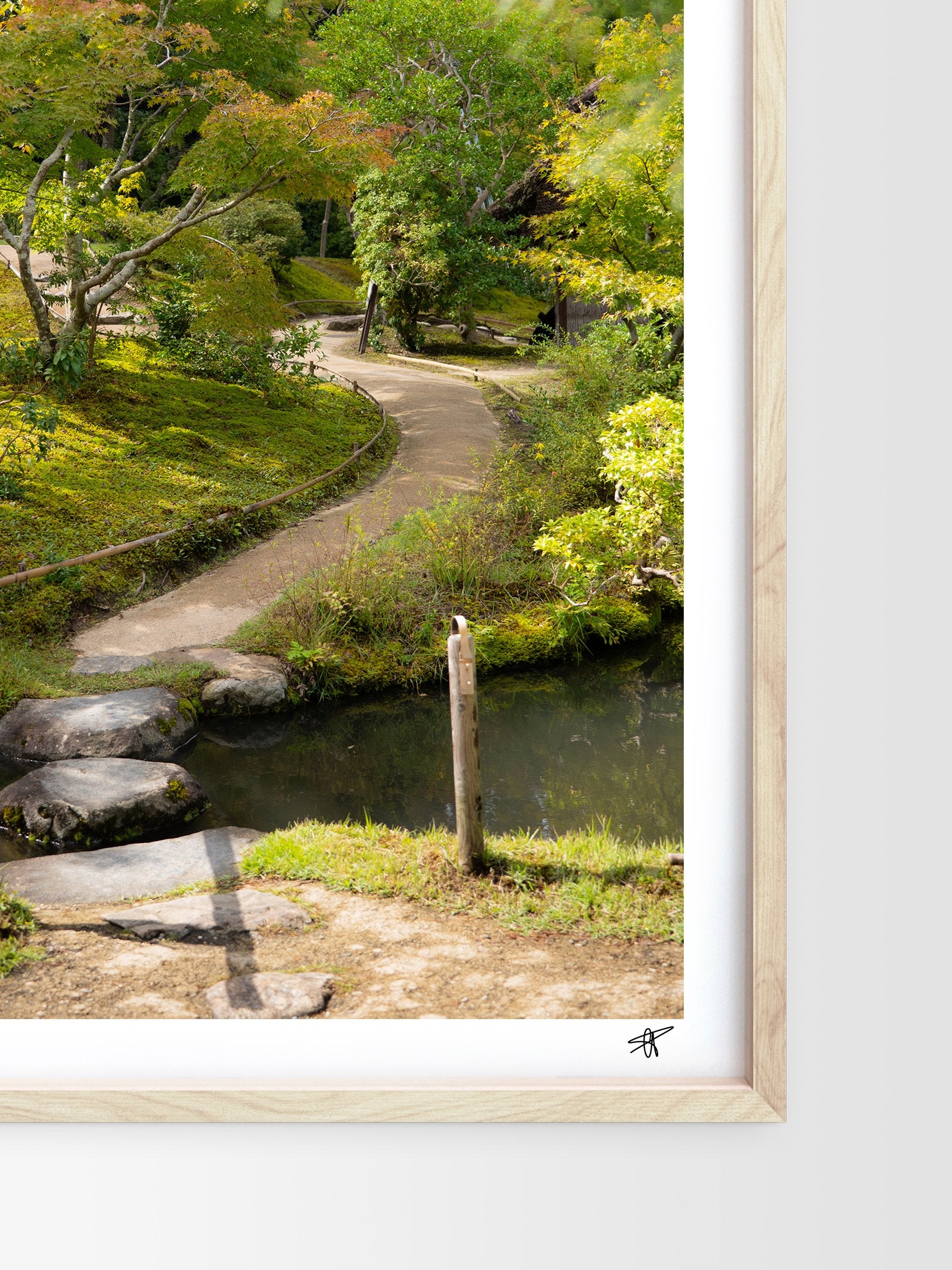 Mockup-Portrait-07