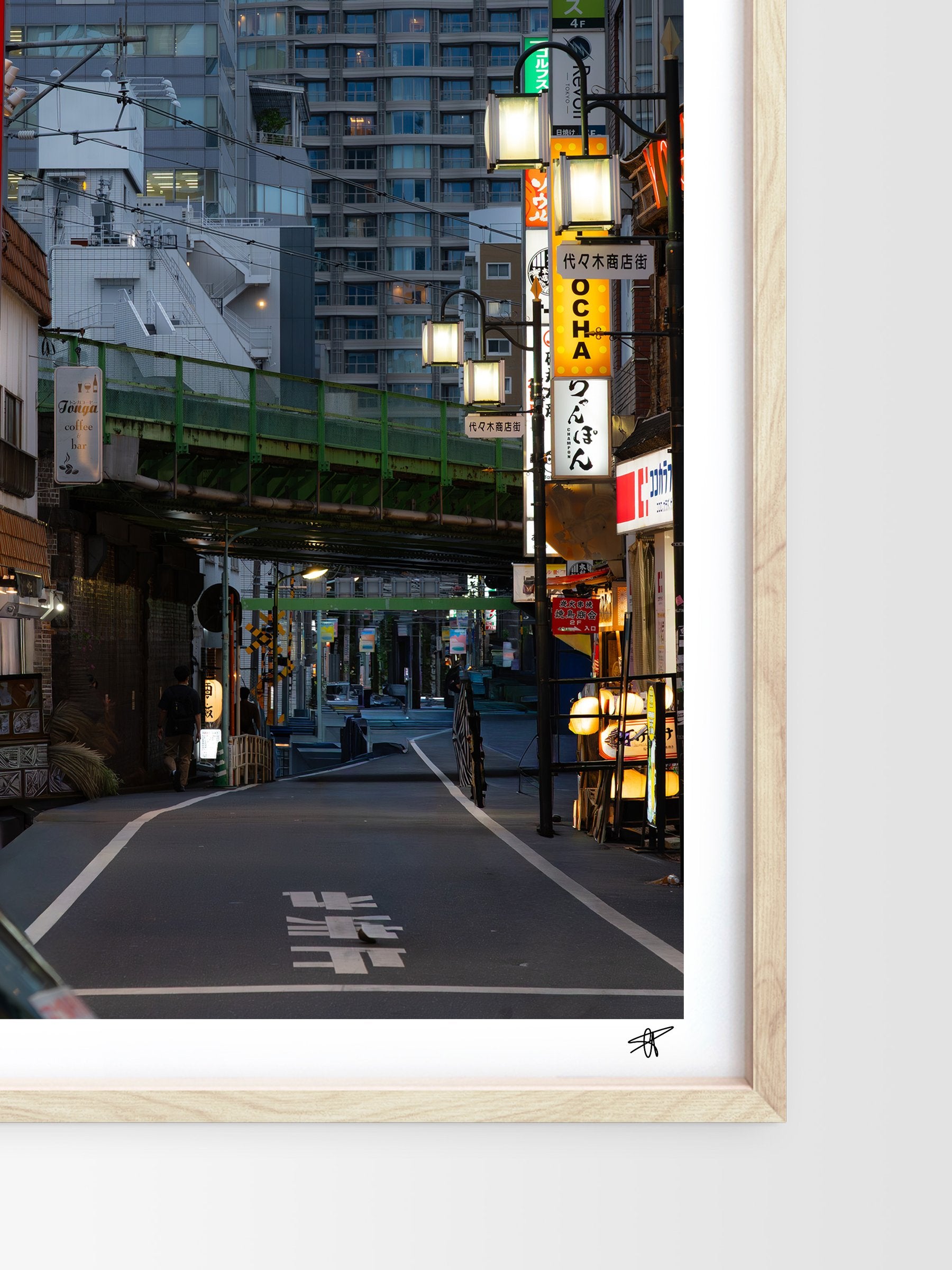 Mockup-Portrait-07
